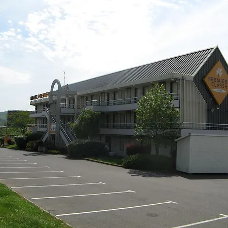 プレミア クラッセ クレルモン フェラン ホテル