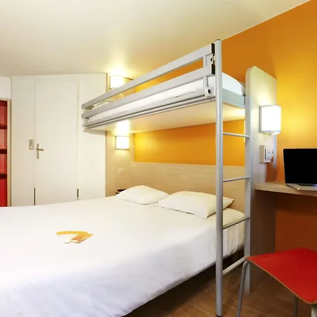 Hotel Premiere Classe Clermont-ferrand *