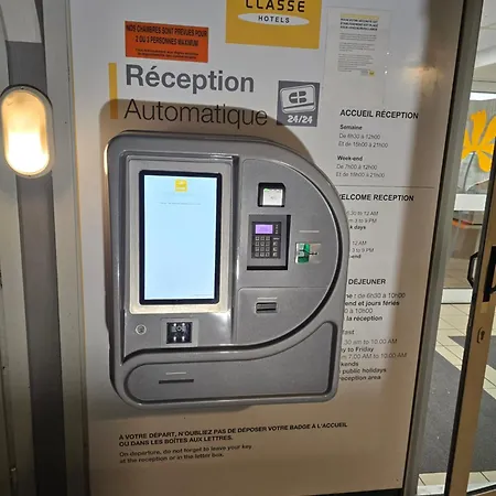 Hotel Premiere Classe Clermont-ferrand *