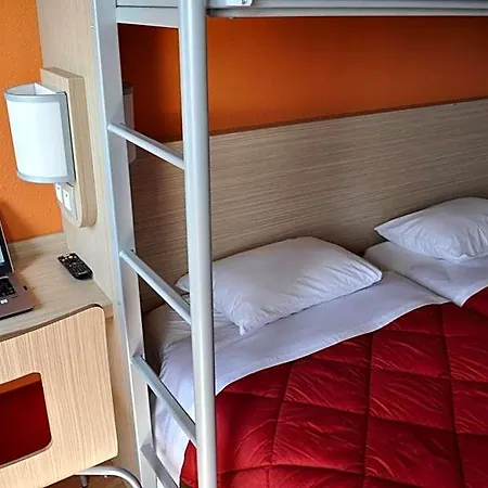 Premiere Classe Clermont-ferrand Hotell
