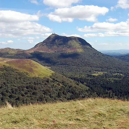 ホテル プレミア クラッセ クレルモン フェラン *