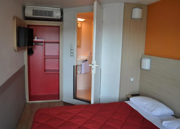 Premiere Classe Clermont-ferrand Отель