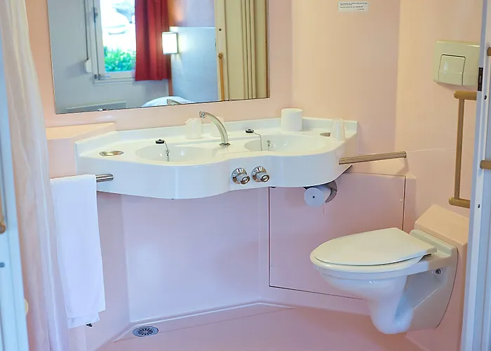 Premiere Classe Clermont-ferrand Отель