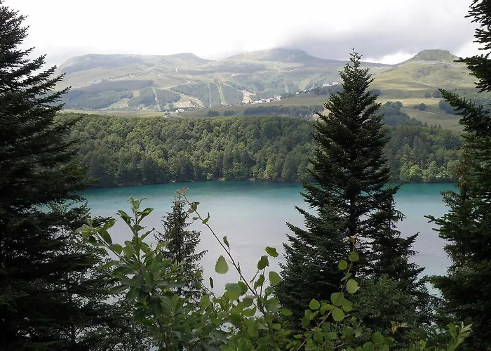 Отель Premiere Classe Clermont-ferrand