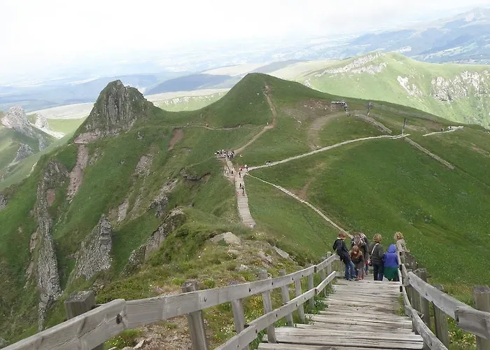 Отель Premiere Classe Clermont-ferrand Обьер